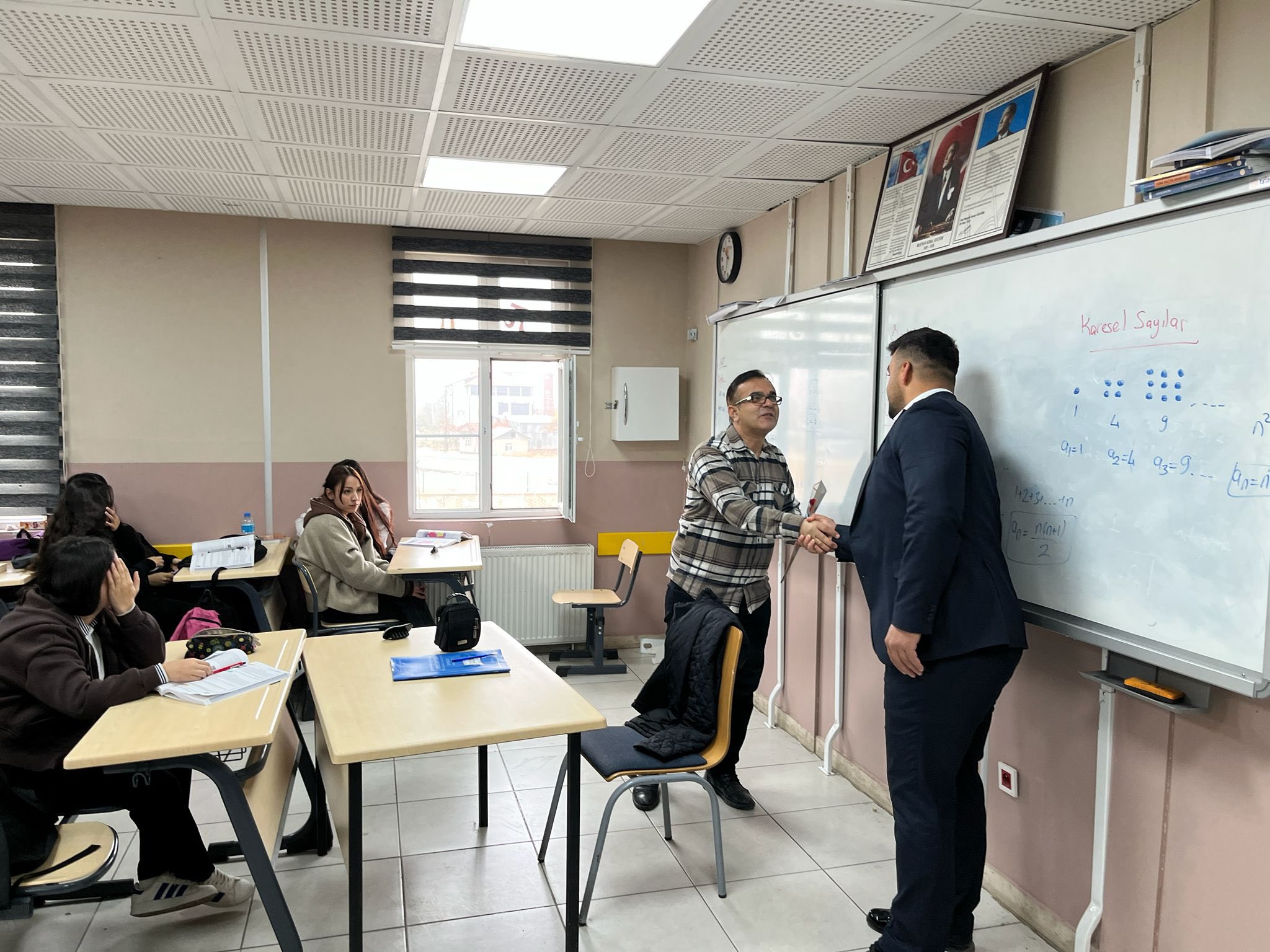 Afşin Ülkü Ocakları, 24 Kasım’da Öğretmenleri Unutmadı1