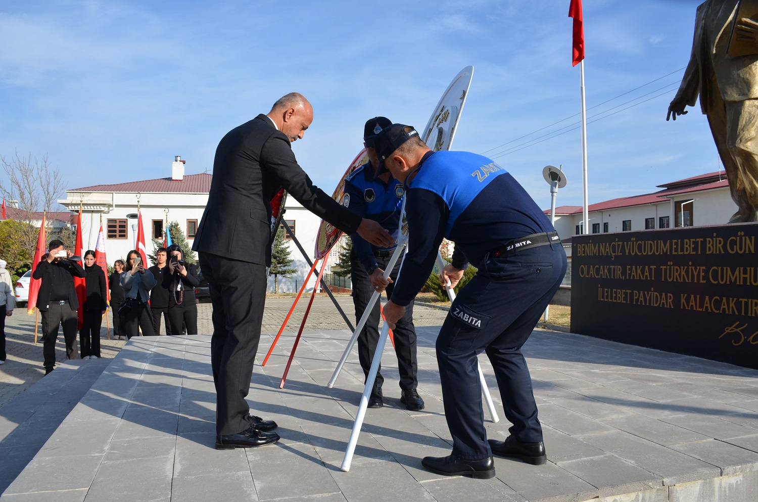 Afşin’de 10 Kasım’da Hayat Bir Kez Daha Durdu (1)-1