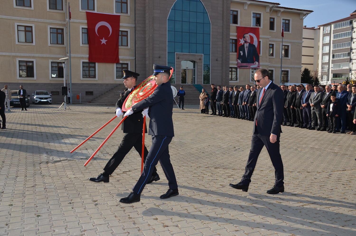 Afşin’de 10 Kasım’da Hayat Bir Kez Daha Durdu (12)