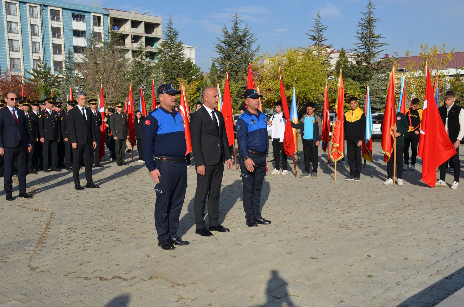 Afşin’de 10 Kasım’da Hayat Bir Kez Daha Durdu (2)-1