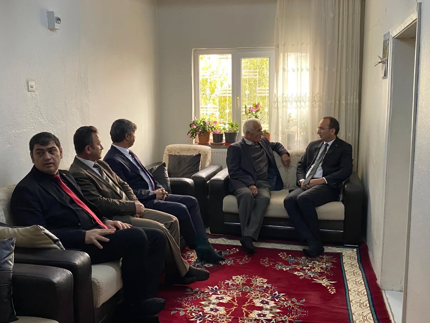 Afşin’de 24 Kasım Öğretmenler Günü Kapsamında Emekli Öğretmenlere Ziyaret3