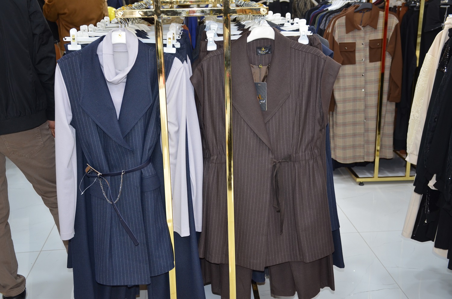 Afşin’de Altın Eşarp Ve Tesettür Hizmete Açıldı (11)