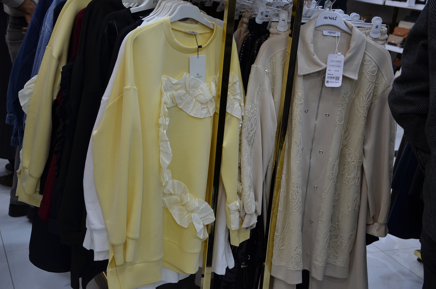 Afşin’de Altın Eşarp Ve Tesettür Hizmete Açıldı (4)