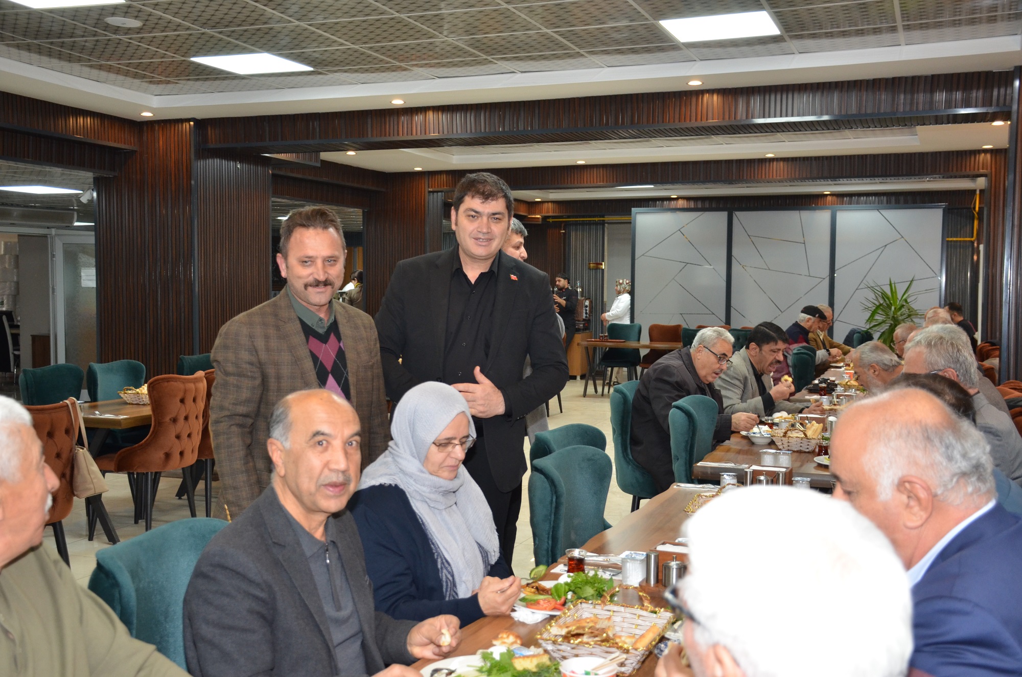 Afşin’de Emekli Öğretmenlere 24 Kasım’da Anlamlı Buluşma (14)