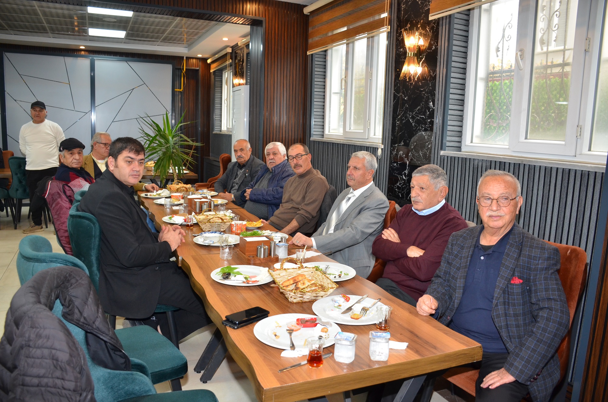 Afşin’de Emekli Öğretmenlere 24 Kasım’da Anlamlı Buluşma (6)