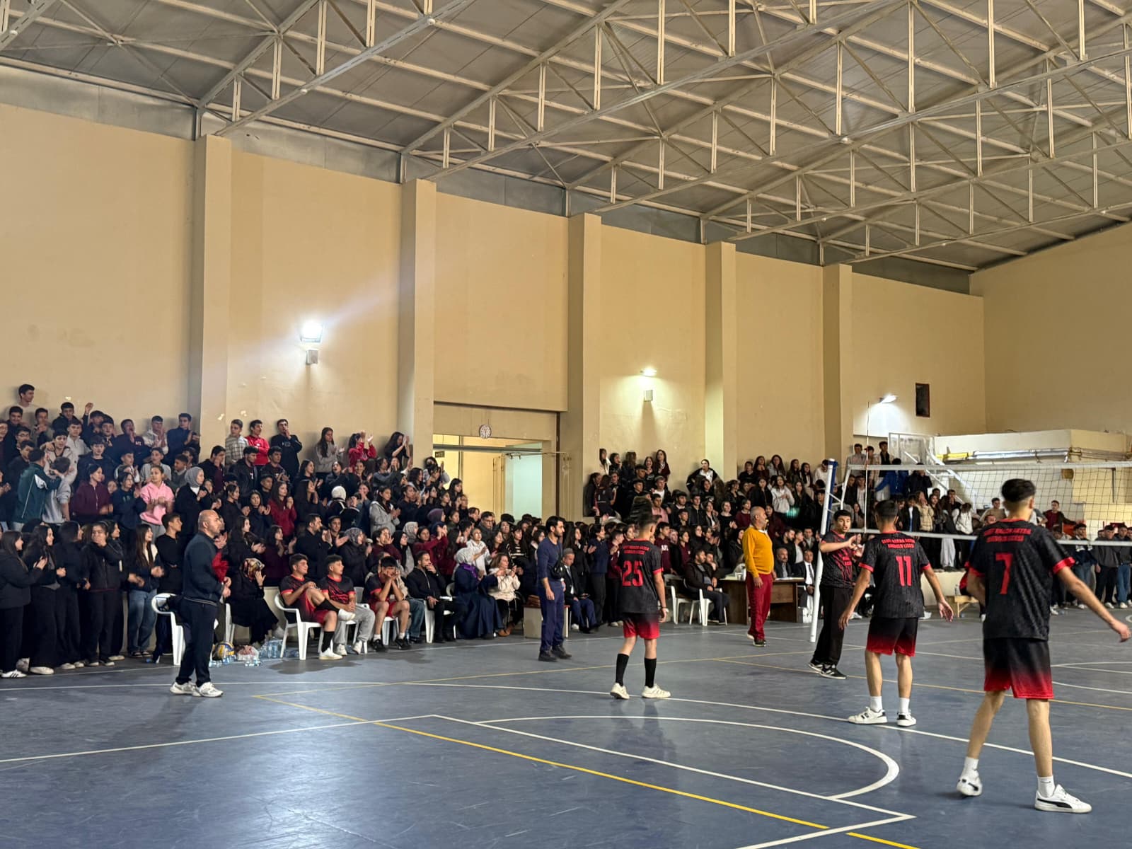 Afşin’de Gençler Erkek Voleybol Müsabakaları Sona Erdi Şampiyon Afşin Fen Lisesi2