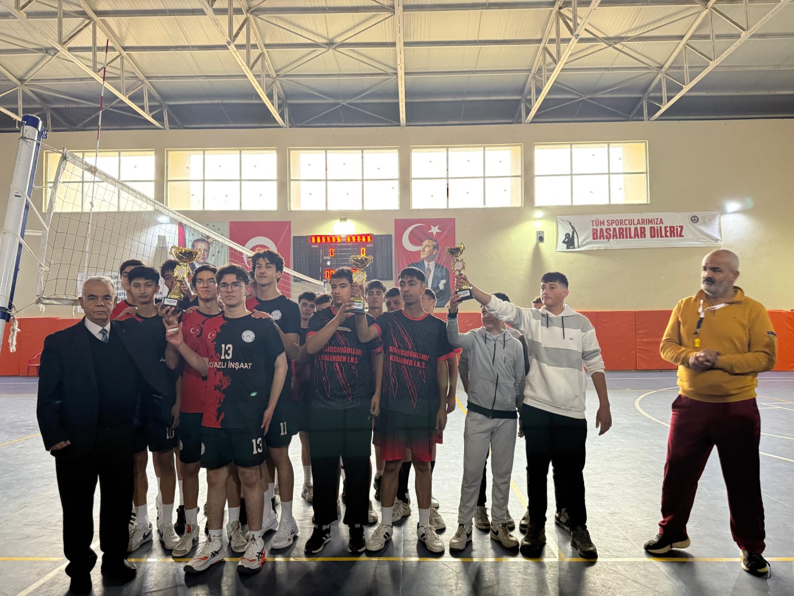 Afşin’de Gençler Erkek Voleybol Müsabakaları Sona Erdi Şampiyon Afşin Fen Lisesi3