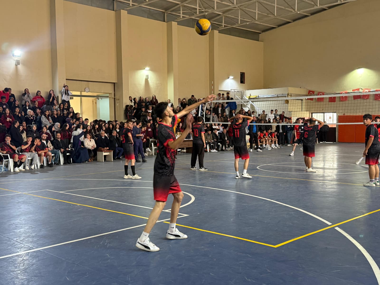 Afşin’de Gençler Erkek Voleybol Müsabakaları Sona Erdi Şampiyon Afşin Fen Lisesi4