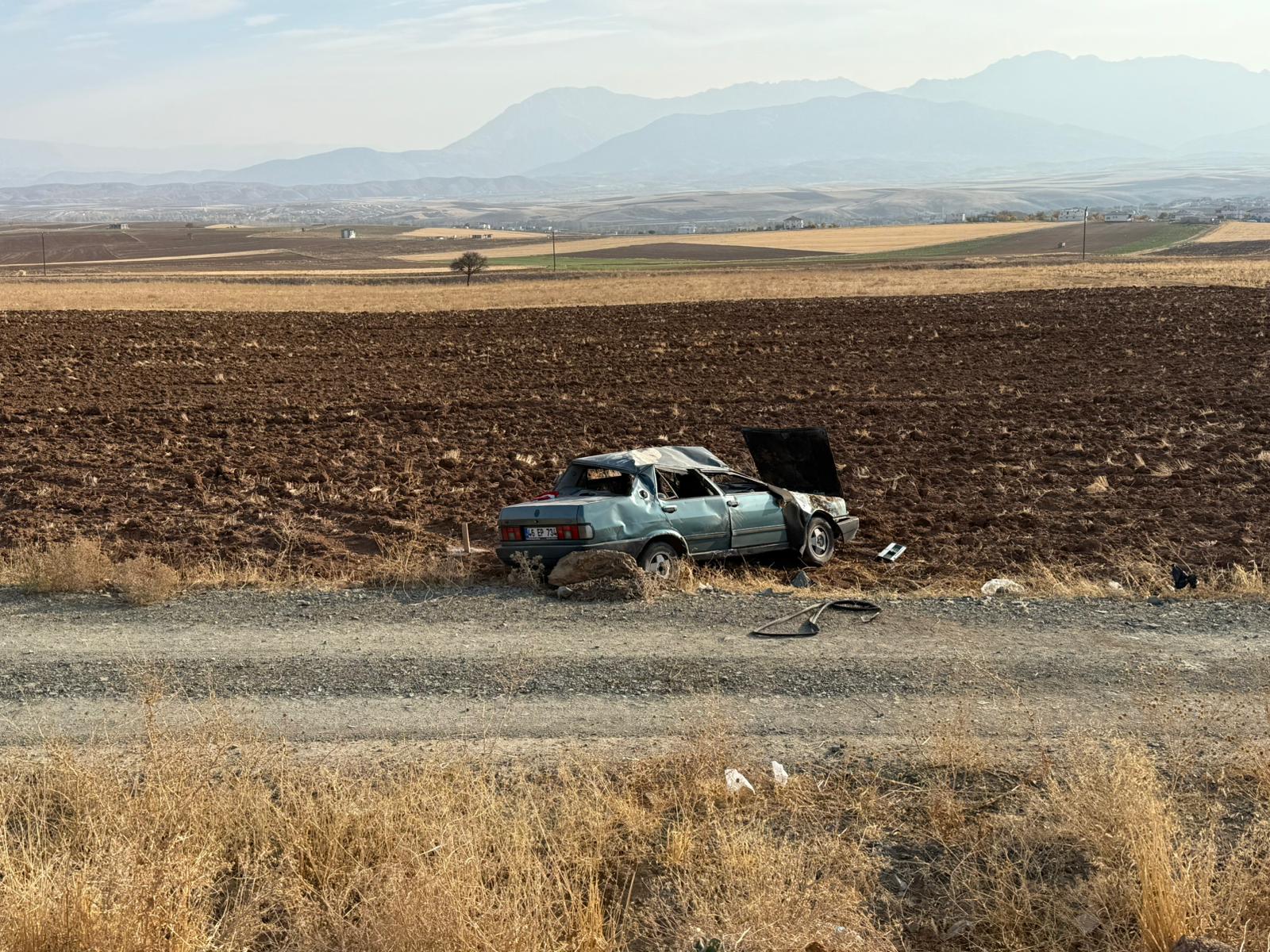 Afşin’de Kontrolden Çıkan Otomobil Takla Attı 1 Yaralı (1)
