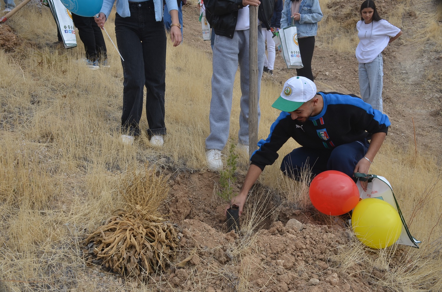Afşin’de Milli Ağaçlandırma Günü’nde Fidan Dikimi Yapıldı (4)-2