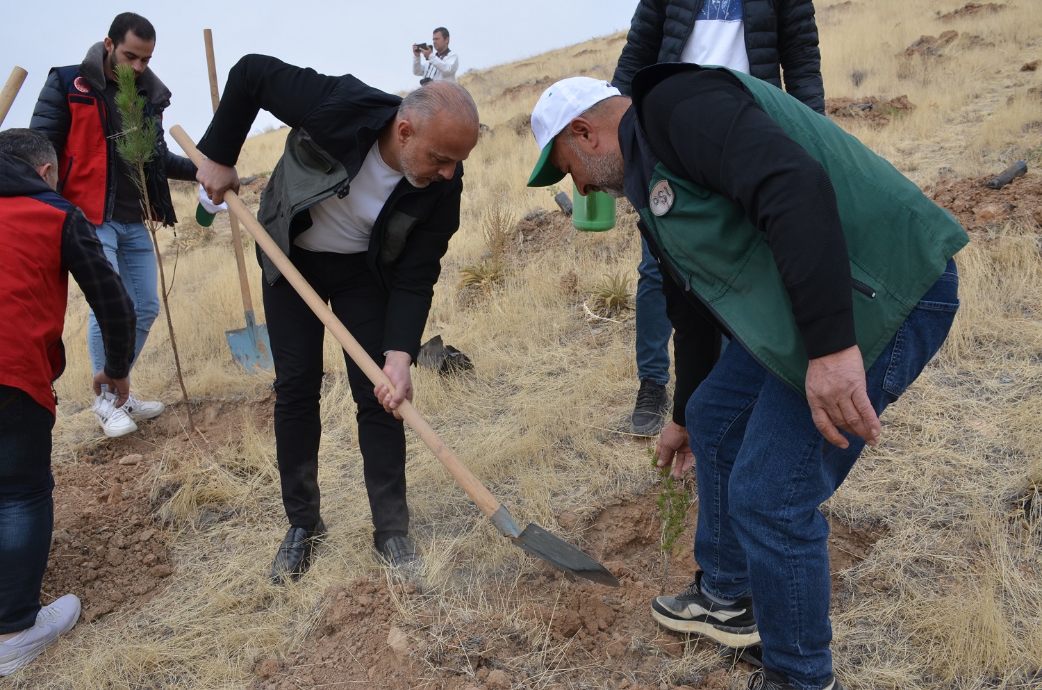 Afşin’de Milli Ağaçlandırma Günü’nde Fidan Dikimi Yapıldı (5)-2