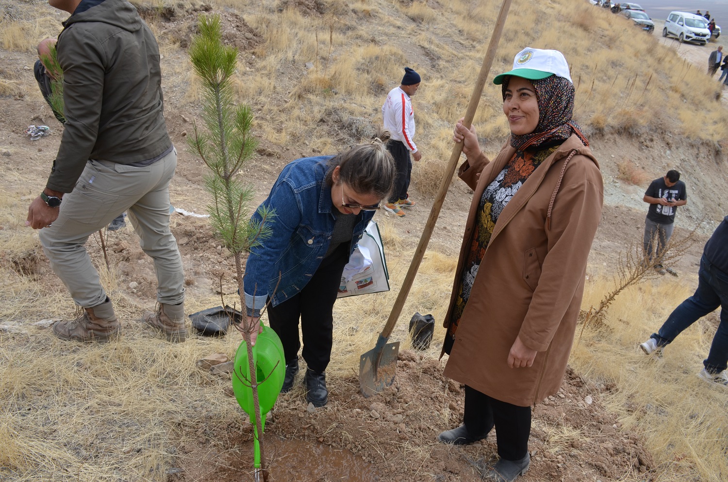 Afşin’de Milli Ağaçlandırma Günü’nde Fidan Dikimi Yapıldı (7)-2