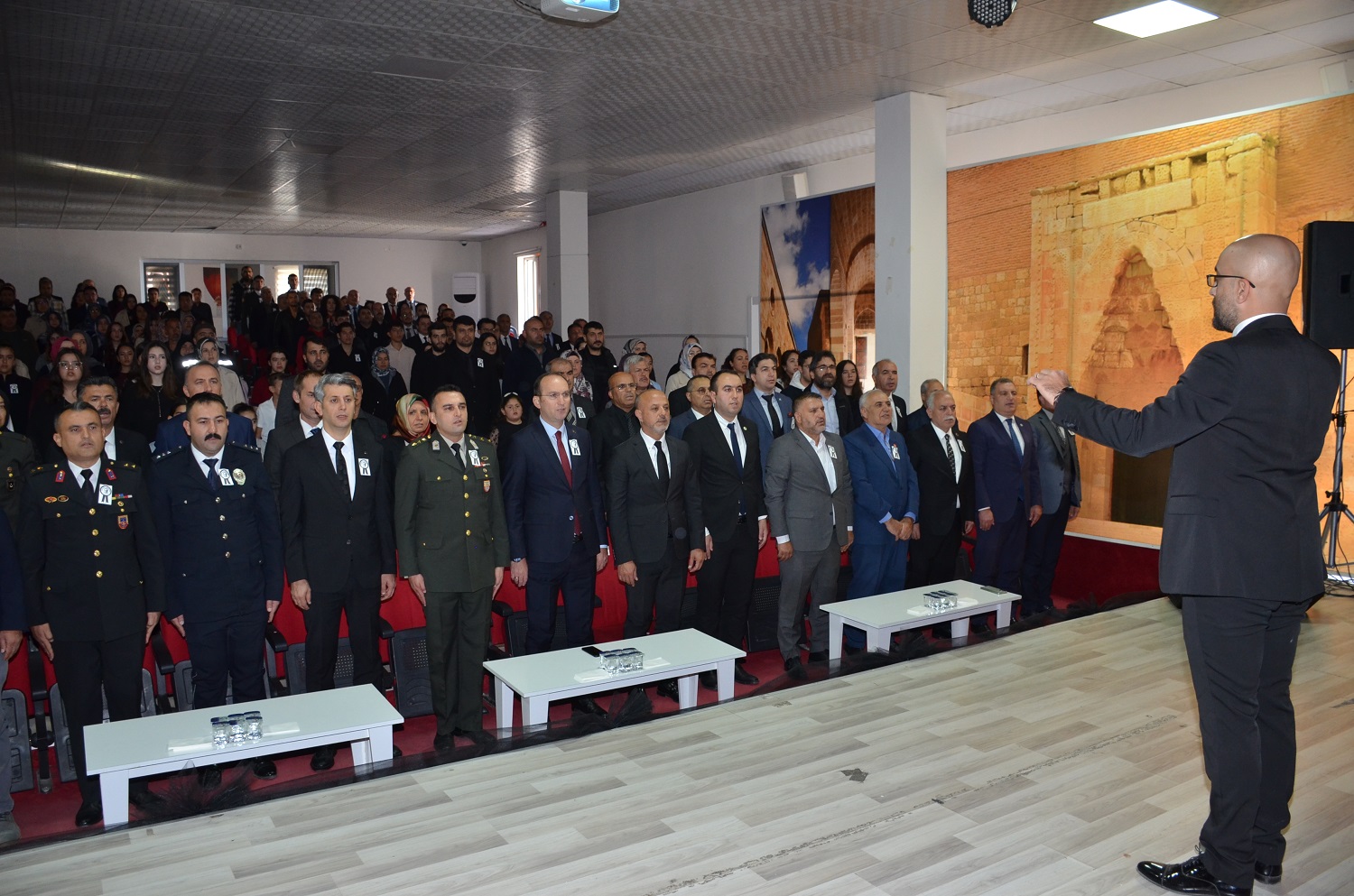 Afşin’de Öğrencilerle 10 Kasım Anma Programı Gerçekleşti (5)