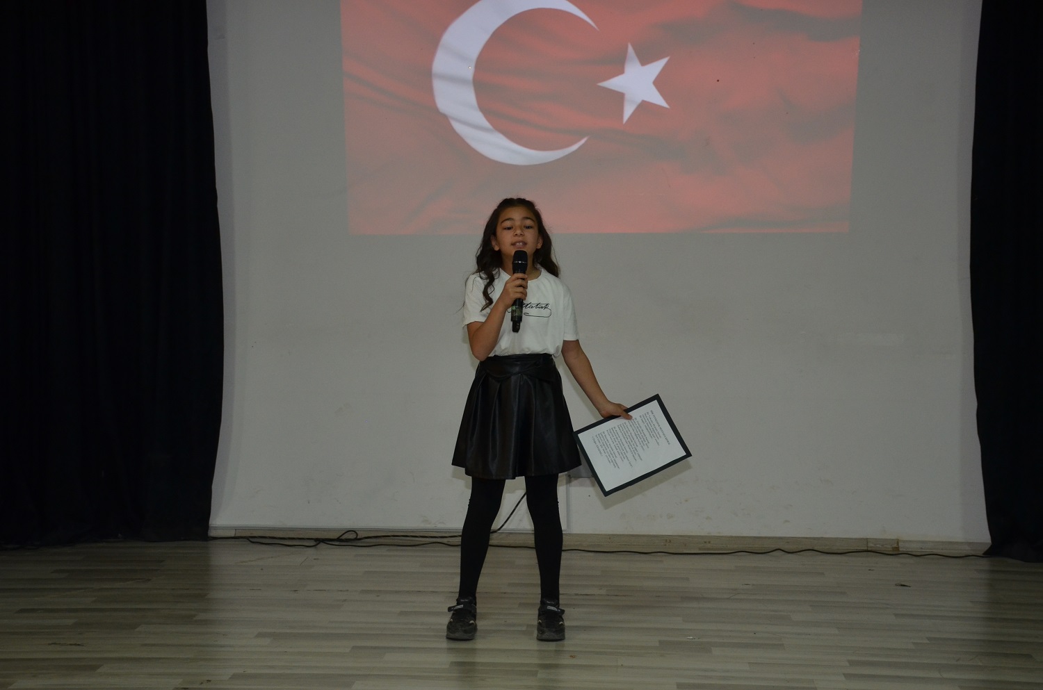 Afşin’de Öğrencilerle 10 Kasım Anma Programı Gerçekleşti (7)