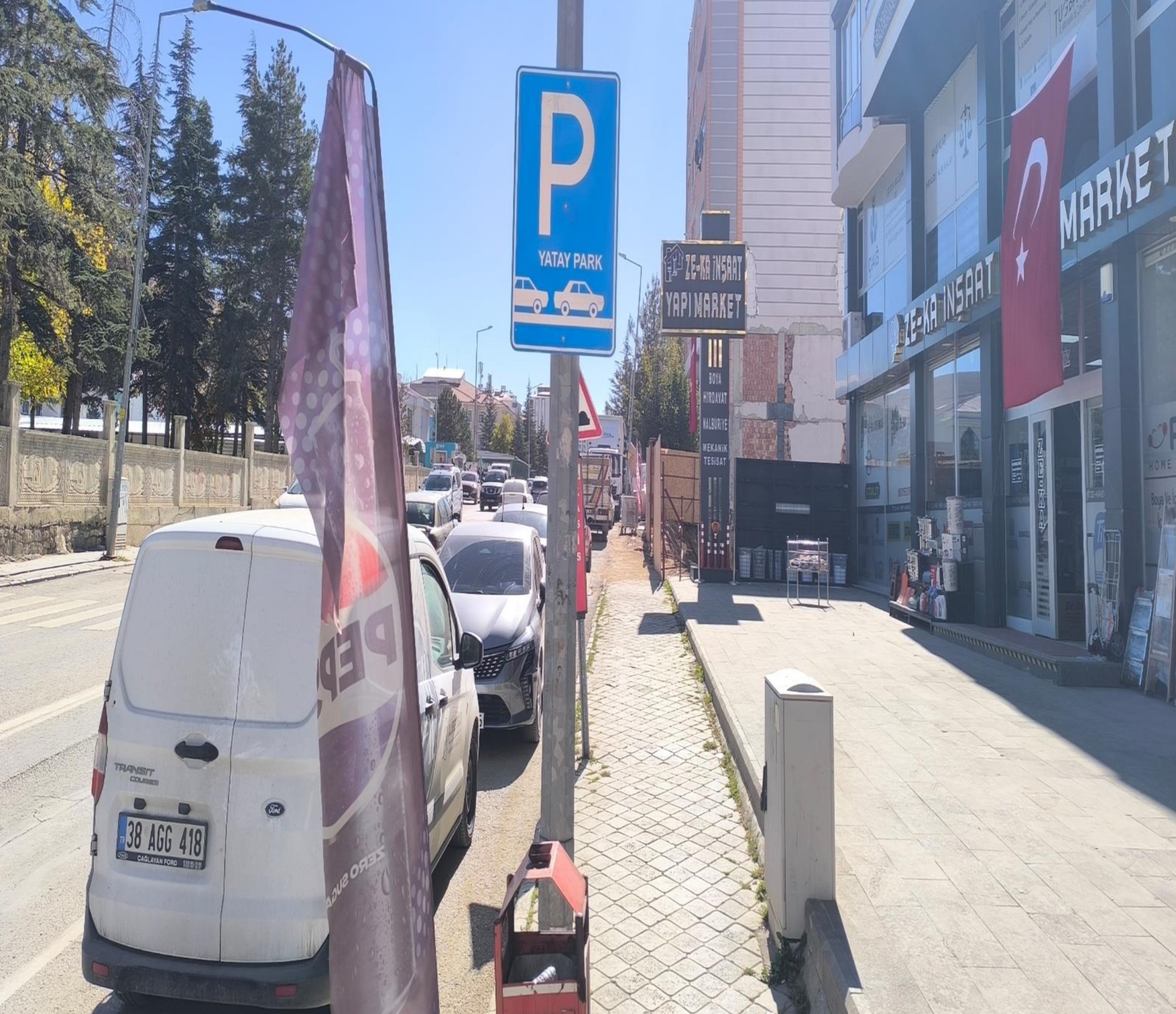 Afşin’de Yatay Park Düzeni İçin Uyarı Kurallara Uymayanlara Cezai İşlem Uygulanacak (13)