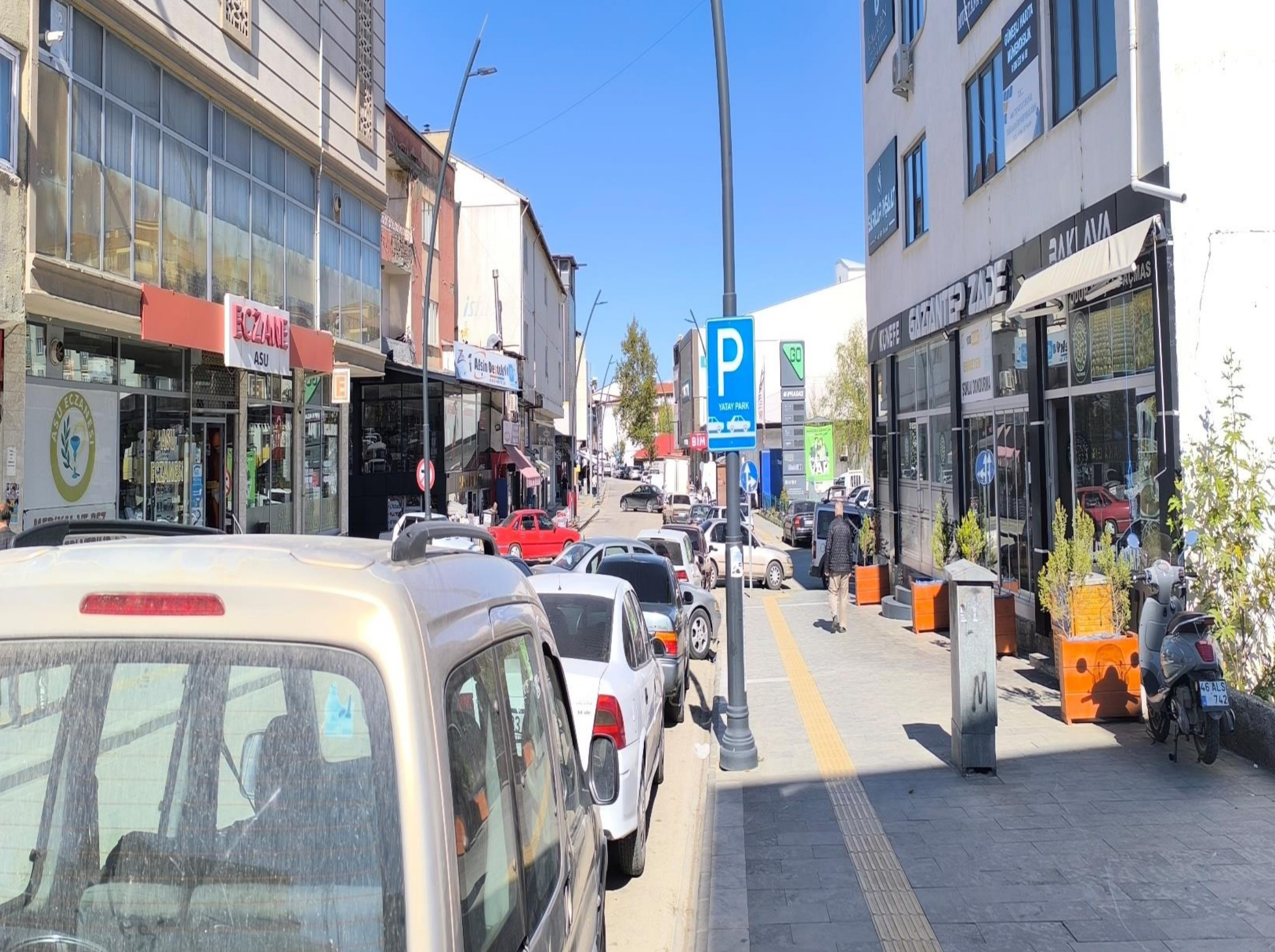 Afşin’de Yatay Park Düzeni İçin Uyarı Kurallara Uymayanlara Cezai İşlem Uygulanacak (3)