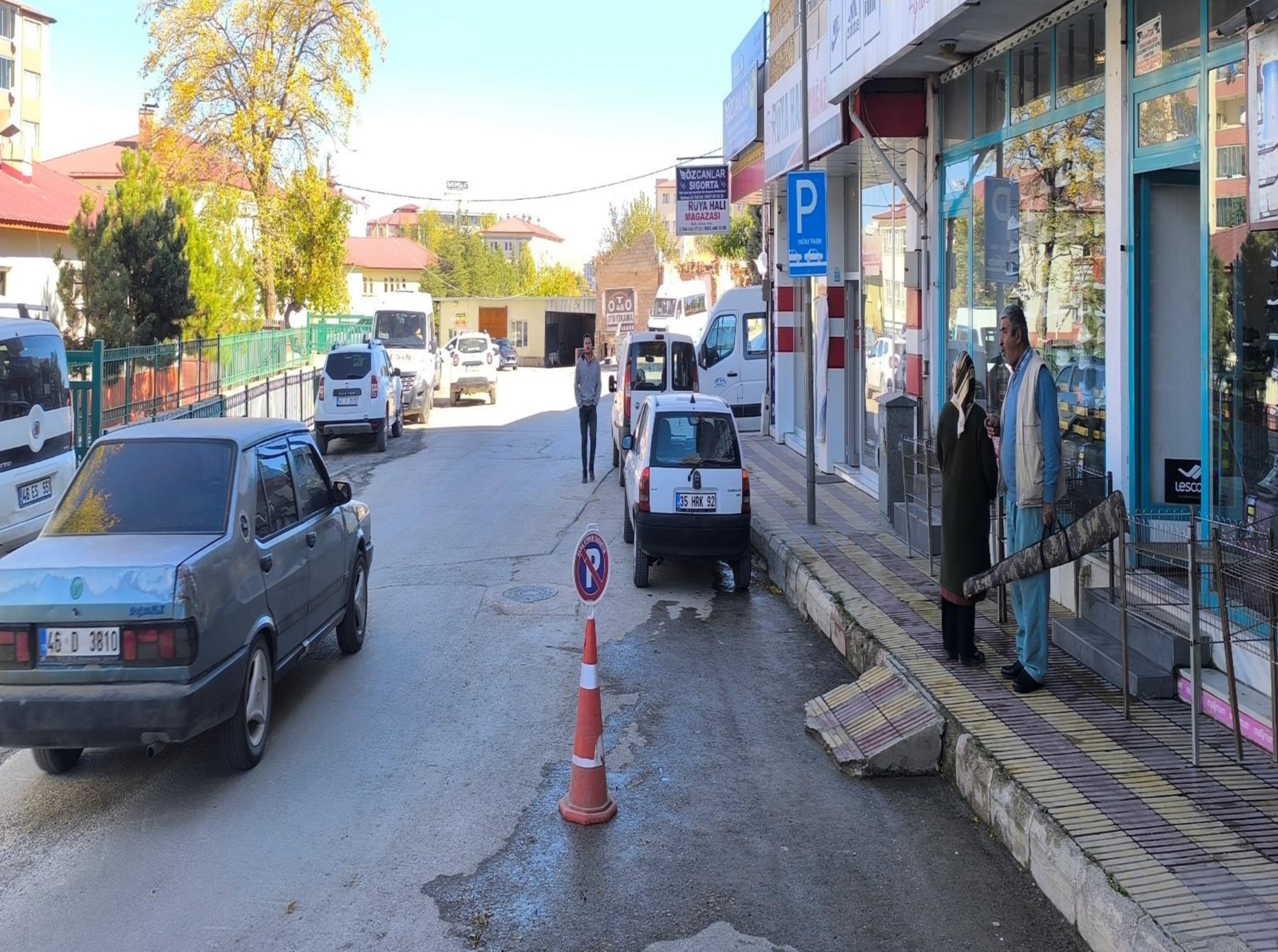 Afşin’de Yatay Park Düzeni İçin Uyarı Kurallara Uymayanlara Cezai İşlem Uygulanacak (7)