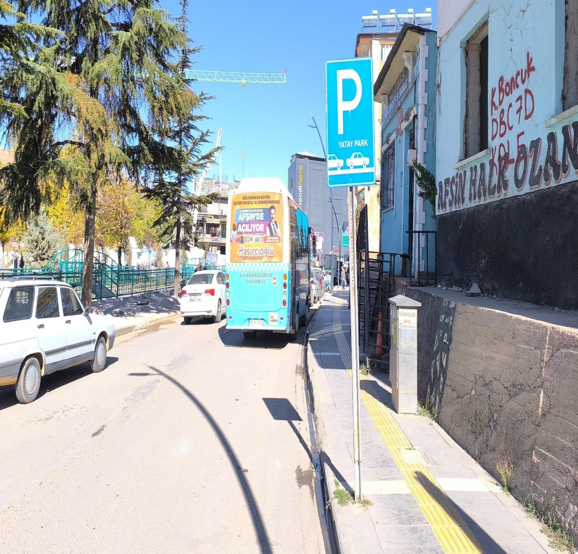 Afşin’de Yatay Park Düzeni İçin Uyarı Kurallara Uymayanlara Cezai İşlem Uygulanacak (9)