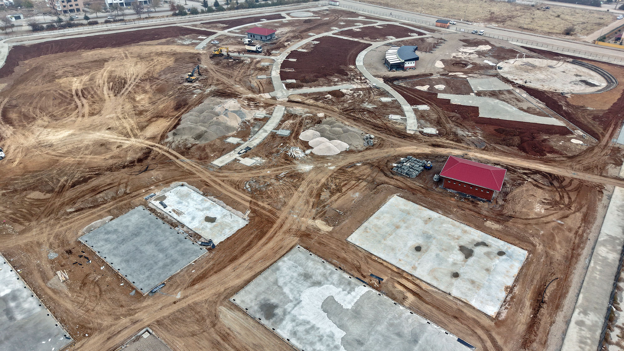 Afşin’e Yeni Nefes; Millet Bahçesi Baştan Sona Yenileniyor (3)