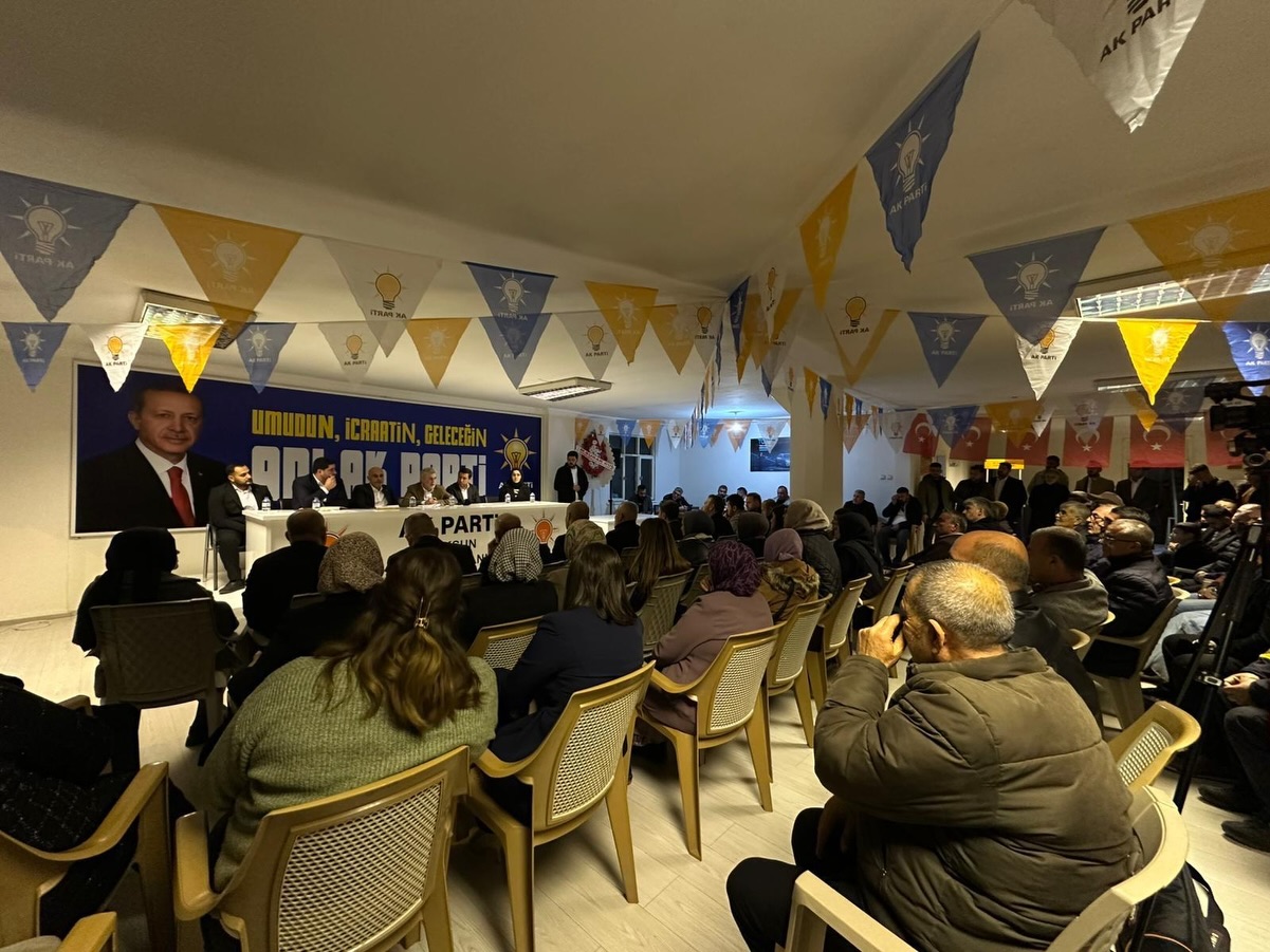 Ak Parti Göksun İlçe Danışma Toplantısı Yoğun Katılımla Gerçekleştirildi4