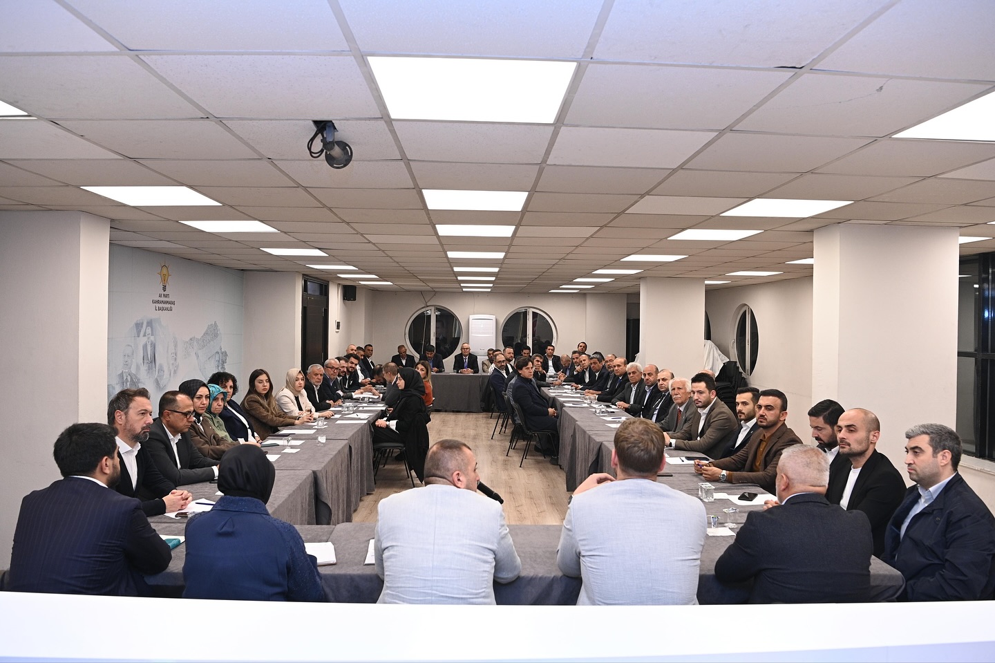 Ak Parti Kahramanmaraş Teşkilatı Haftalık Olağan İl Yönetim Kurulu Toplantısını Gerçekleştirdi4