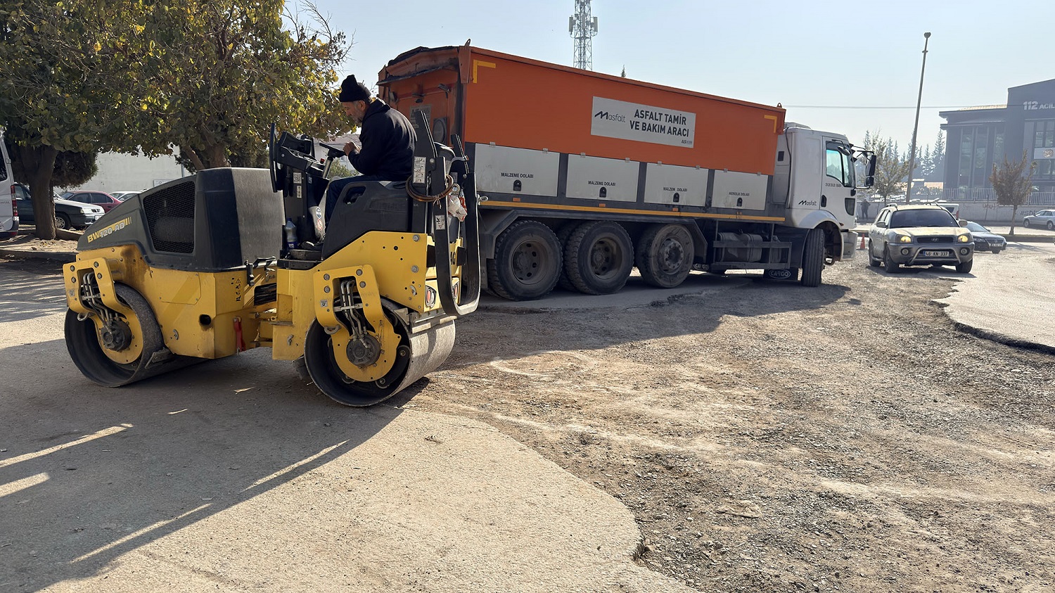 Altyapısı Tamamlanan Yollar Bir Bir Tamir Ediliyor (2)