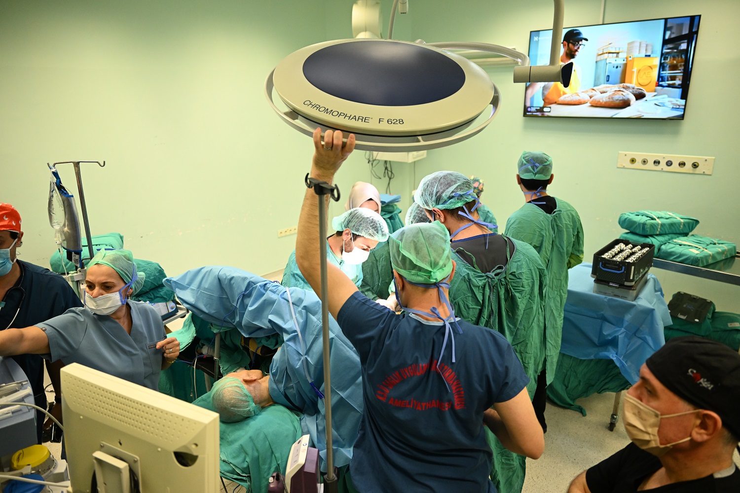 Ameliyat Olurken Sanal Gerçeklik Gözlüğüyle İstanbul'u Gezdi (1)