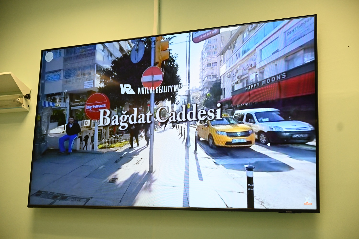 Ameliyat Olurken Sanal Gerçeklik Gözlüğüyle İstanbul'u Gezdi (3)