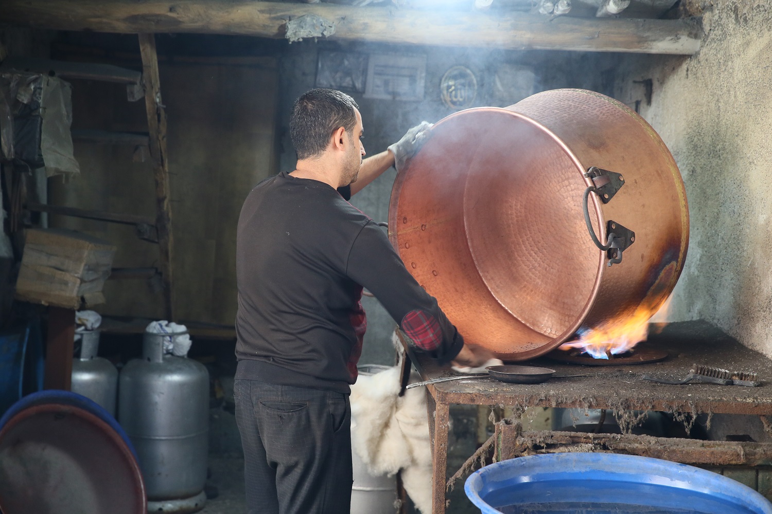 Bakırcılığın Kahramanmaraş'taki Son Temsilcileri Mesleği Yaşatmaya Çalışıyor (7)