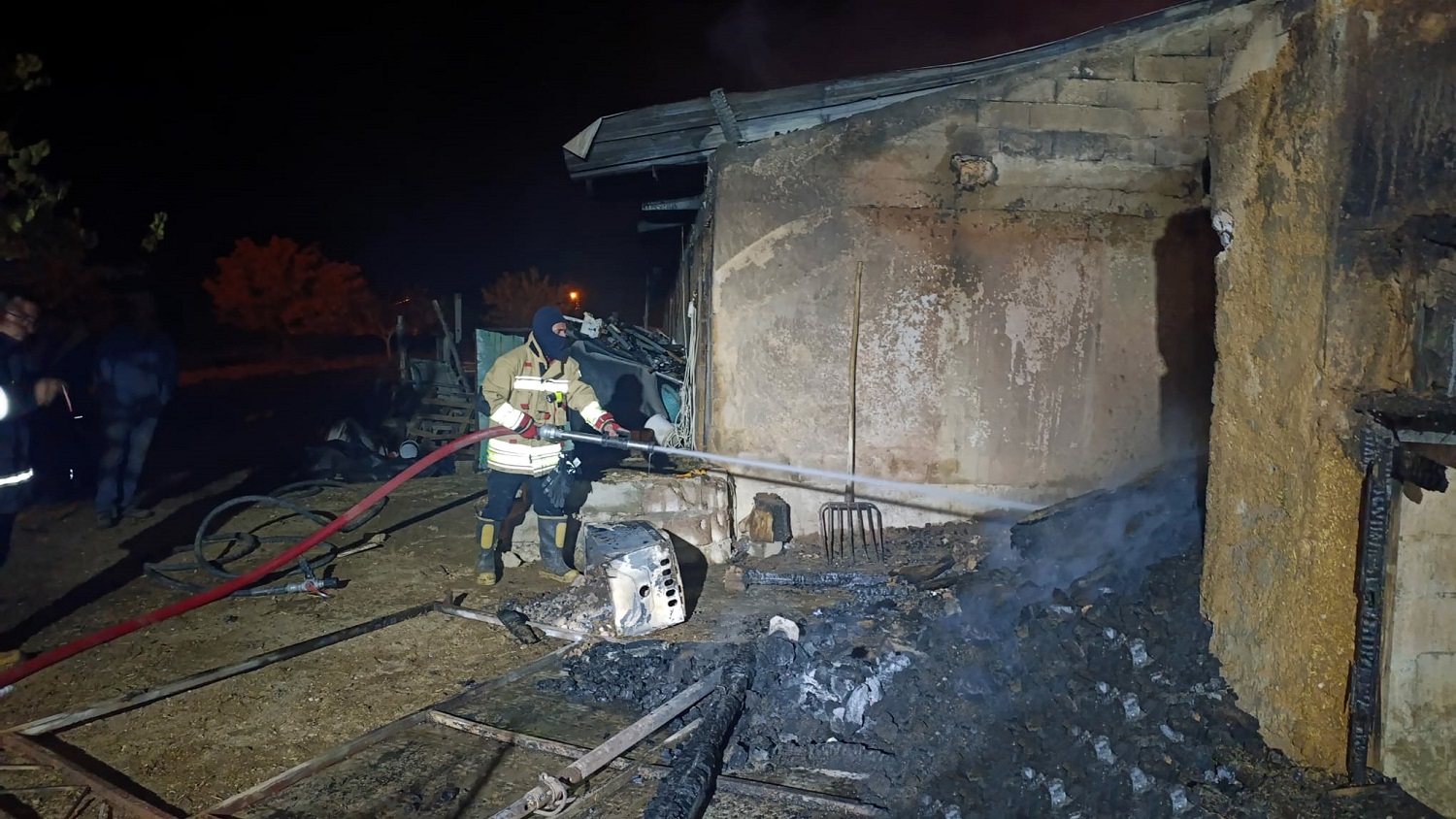 Büyükşehir İtfaiyesi Ekim Ayında Bin 478 Olaya Müdahale Etti (3)