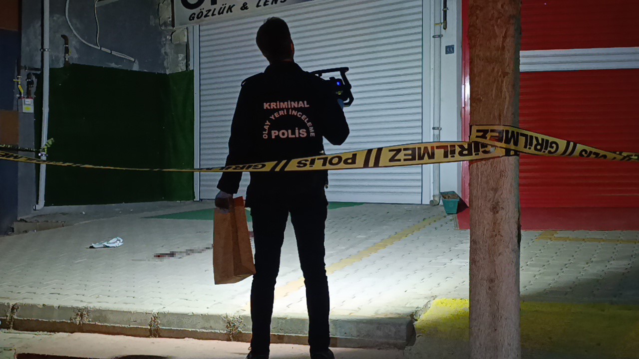 Çatıdan Düşen Çocuk Ağır Yaralandı (1)