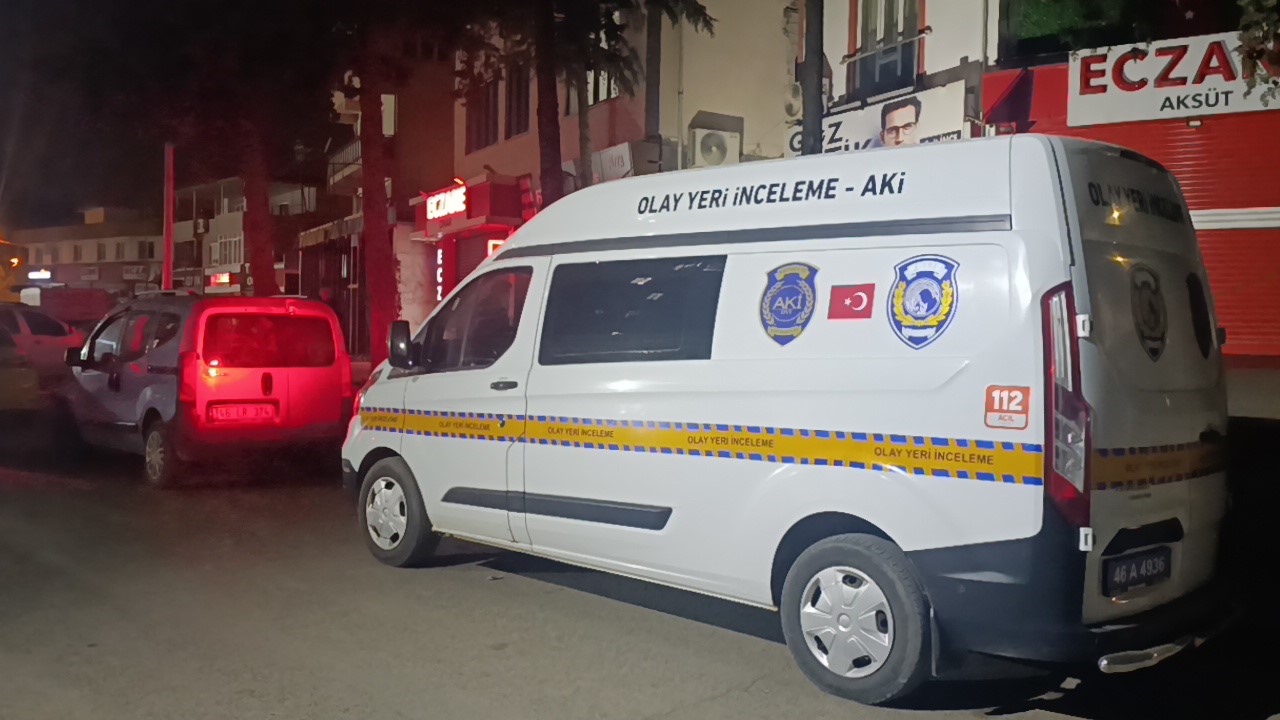 Çatıdan Düşen Çocuk Ağır Yaralandı (4)