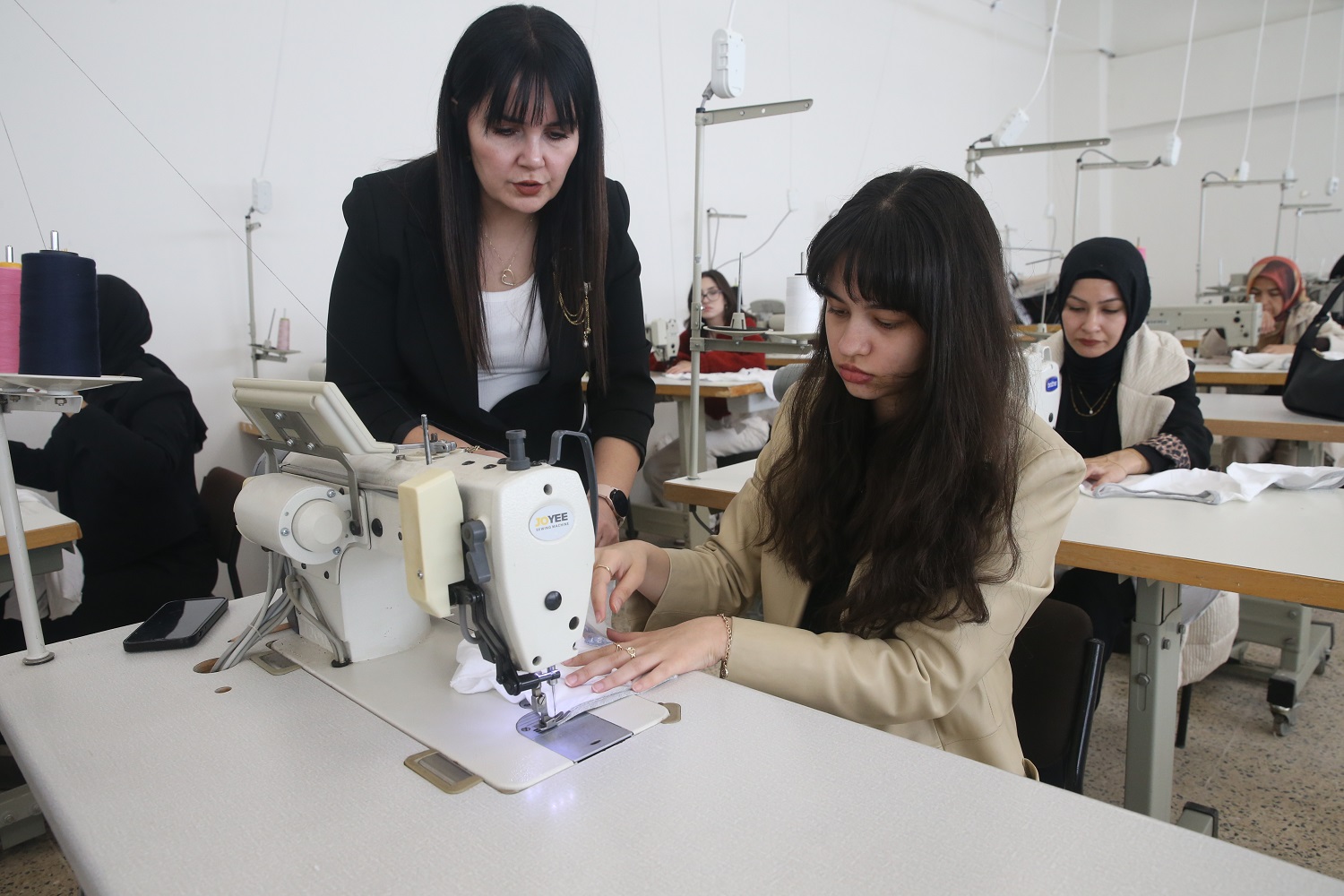 Çocuk Ve Ebebk Kıyafetleri Ihrac Ediliyor (2)