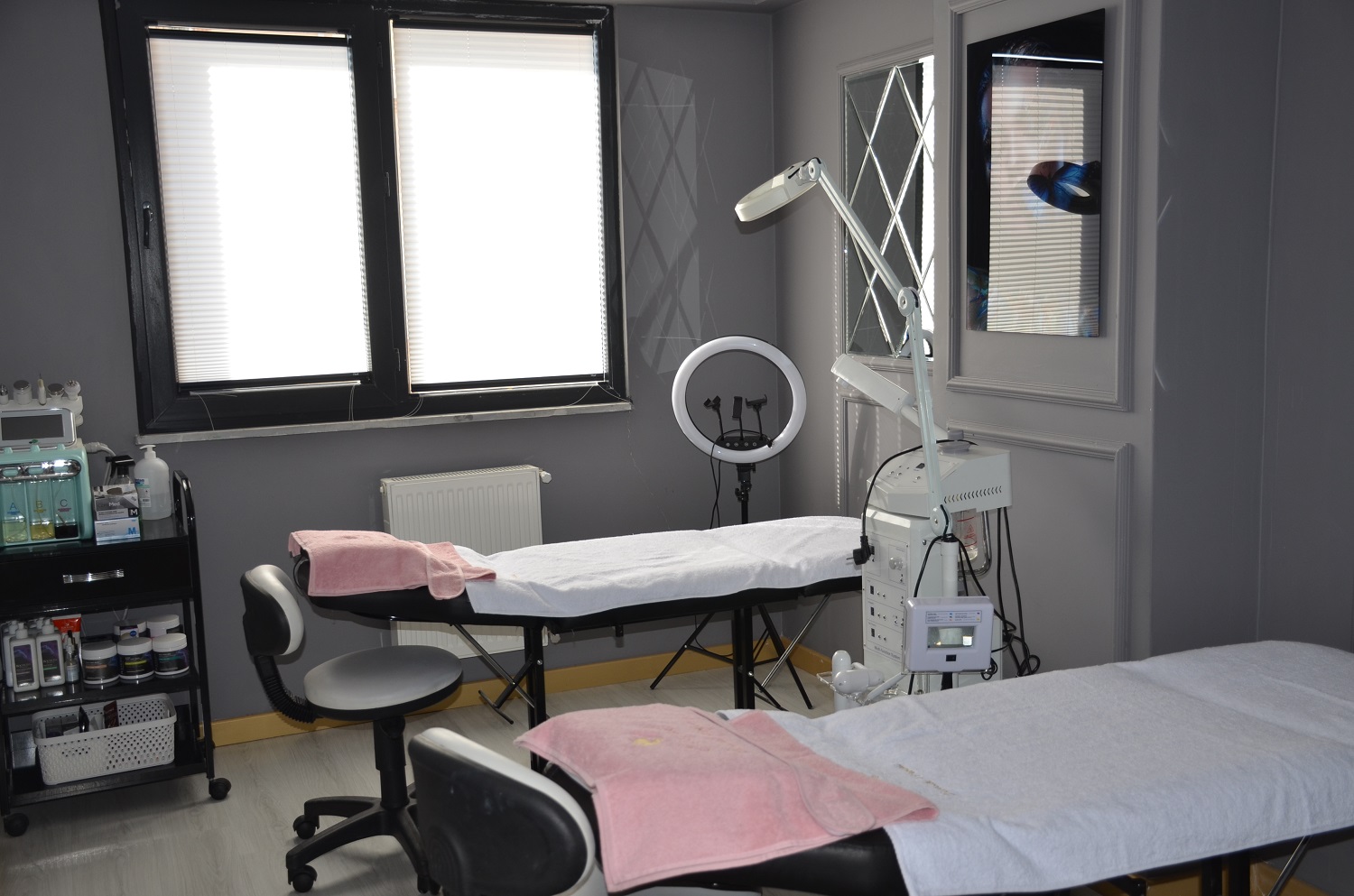 Estera Güzellik Salonu Afşin’de Hizmete Açıldı