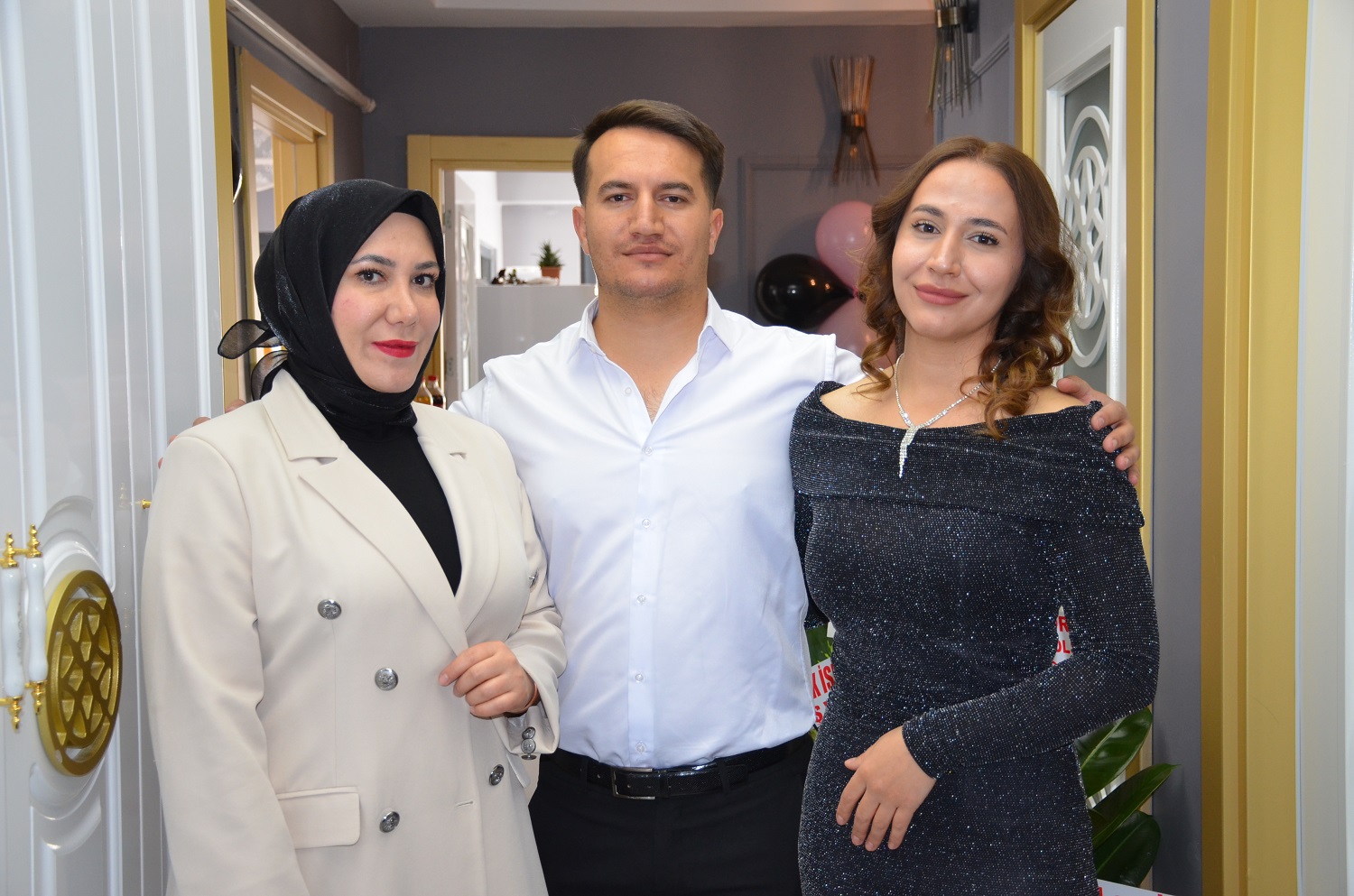 Estera Güzellik Salonu Afşin’de Hizmete Açıldı-1