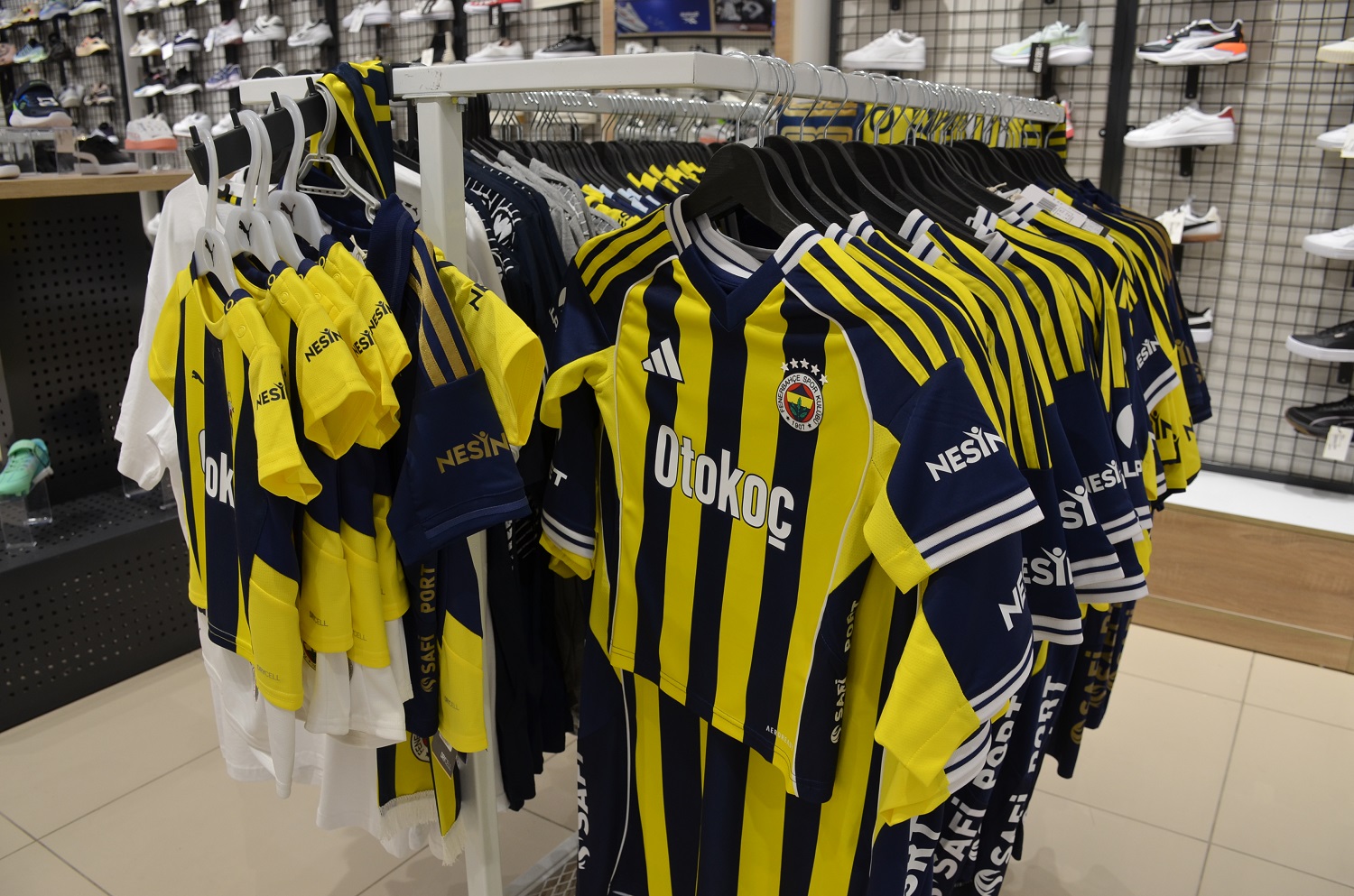 Dünyaca Ünlü Markalar Tek Çatı Altında (17)