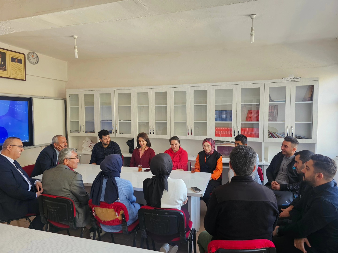 Elbistan İlçe Milli Eğitim Müdürü Gezer’den Doğansitesi İlk Ve Ortaokuluna Ziyaret1