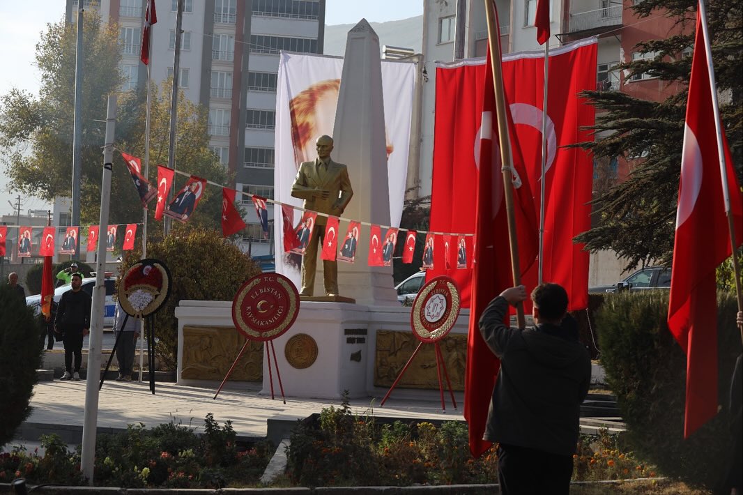 Elbistan’da 10 Kasım Atatürk’ü Anma Töreni Düzenlendi2