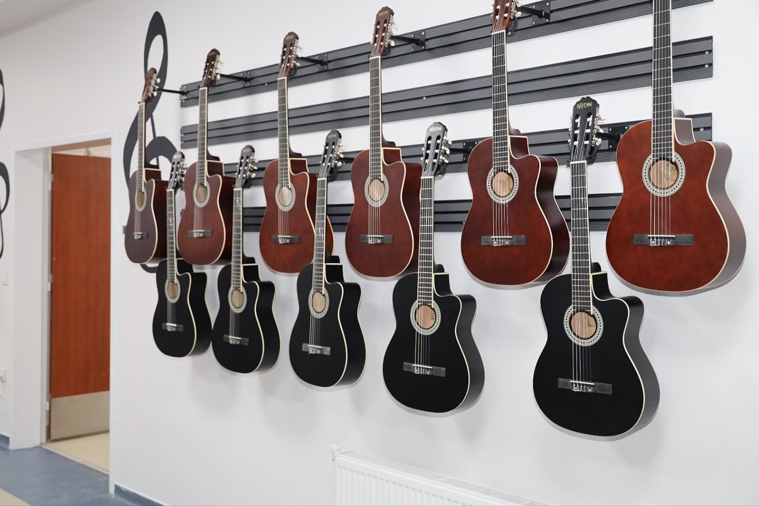 Elbistan’da Gençlik Merkezi Müzik Atölyesi Açıldı3