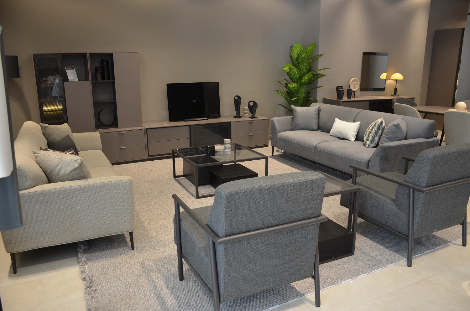 Enza Home Afşin’de Açıldı Modern Tasarımlar Ve Açılışa Özel İndirimler (10)