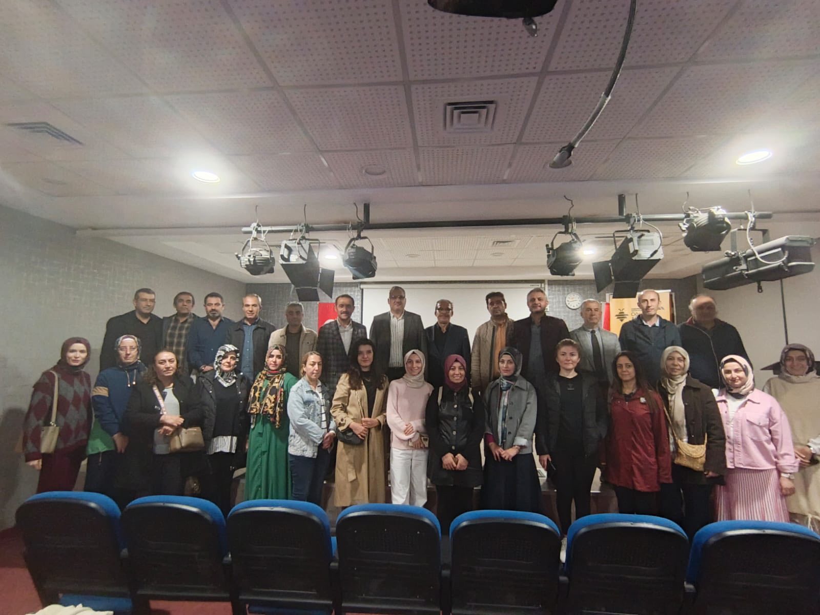 Felsefe Ve Düşünce Akademisi’nde Bilimin Doğası Konuşuldu