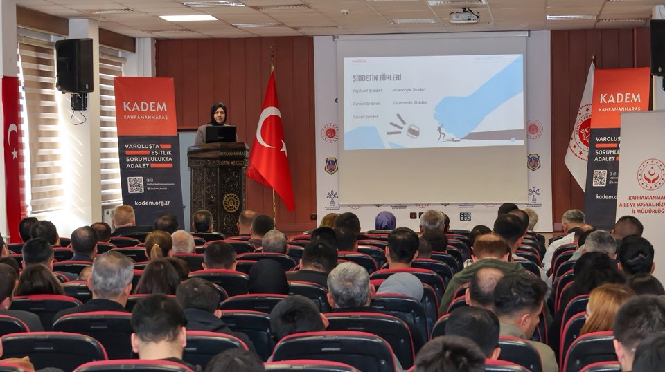 “Güven Toplumunun İnşası; Şiddetin Anatomisi Ve Çözüm Yolları Eğitimi” Konferansı Düzenlendi3