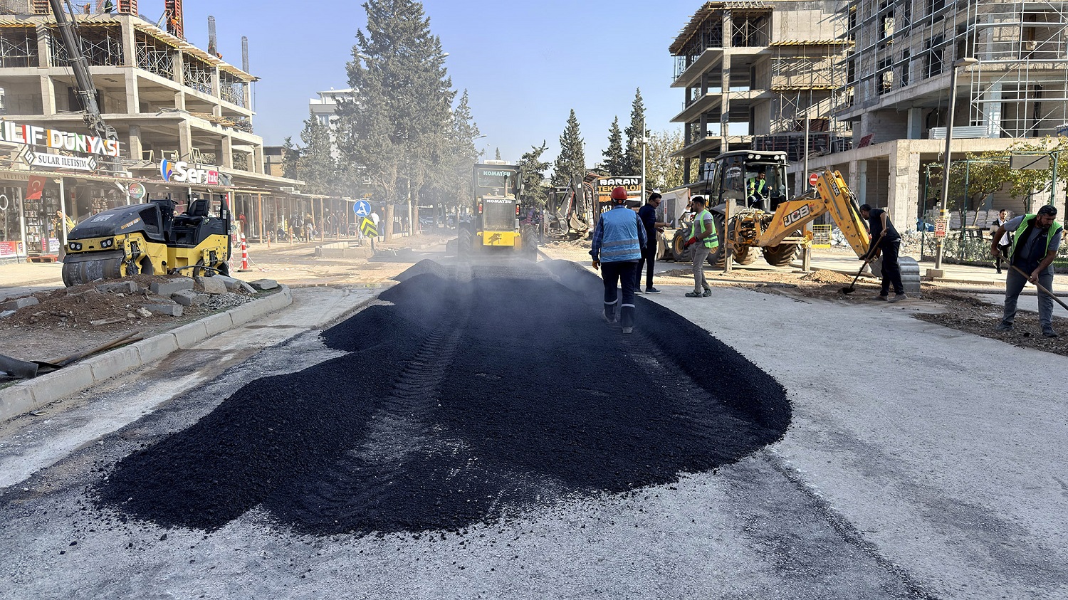 Haydar Aliyev Bulvarı’nda Altyapının Ardından Ulaşım Konforu Artırılıyor (1)