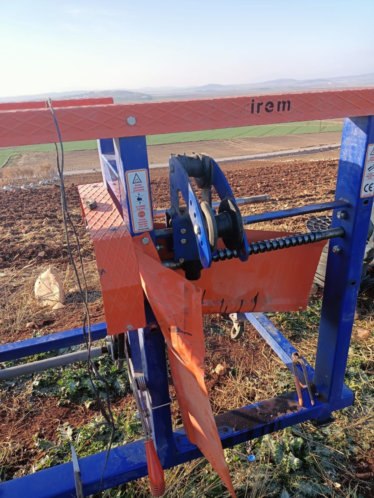 Hortum Sarma Makinesine Kolu Sıkışan İşçi Kurtarıldı (3)