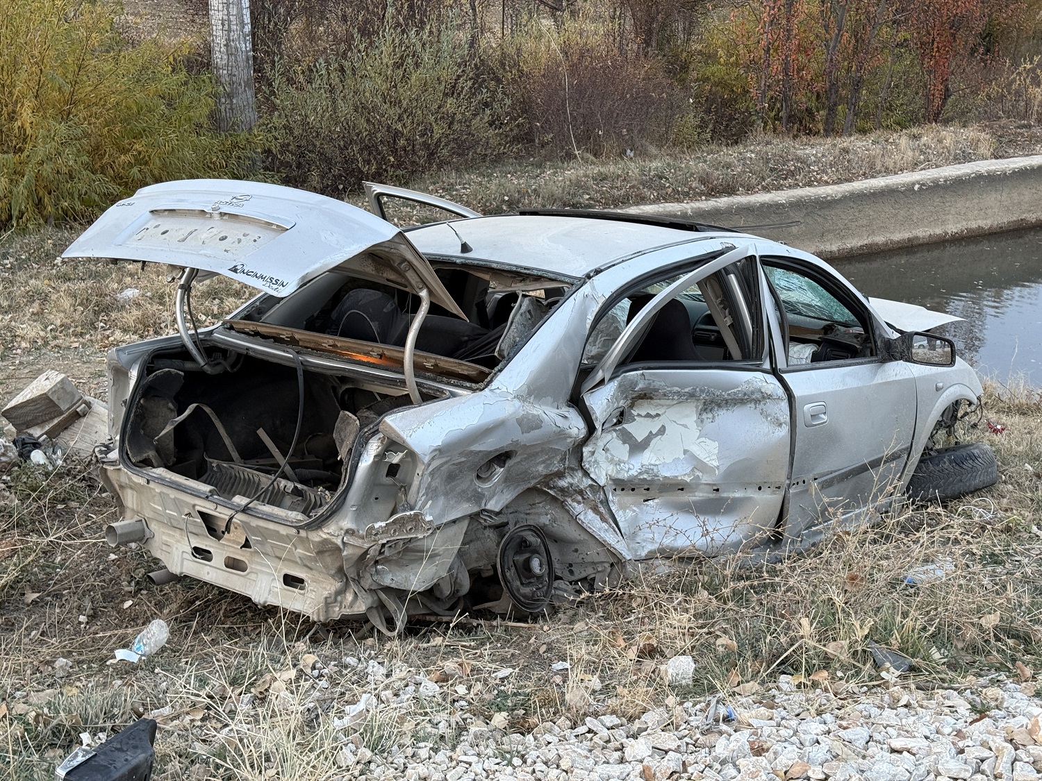 İki Otomobilin Çarpıştığı Kazada 4 Kişi Yaralandı (3)