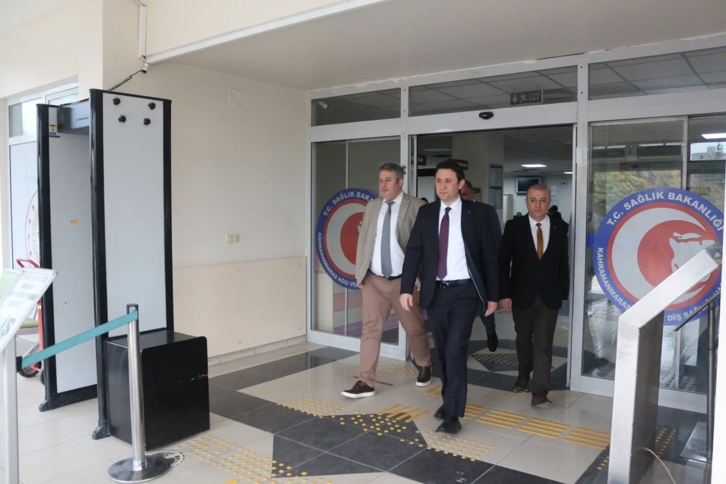 İl Sağlık Müdürü Şirikçi’den Ağız Ve Diş Sağlığı Hastanesine Ziyaret1