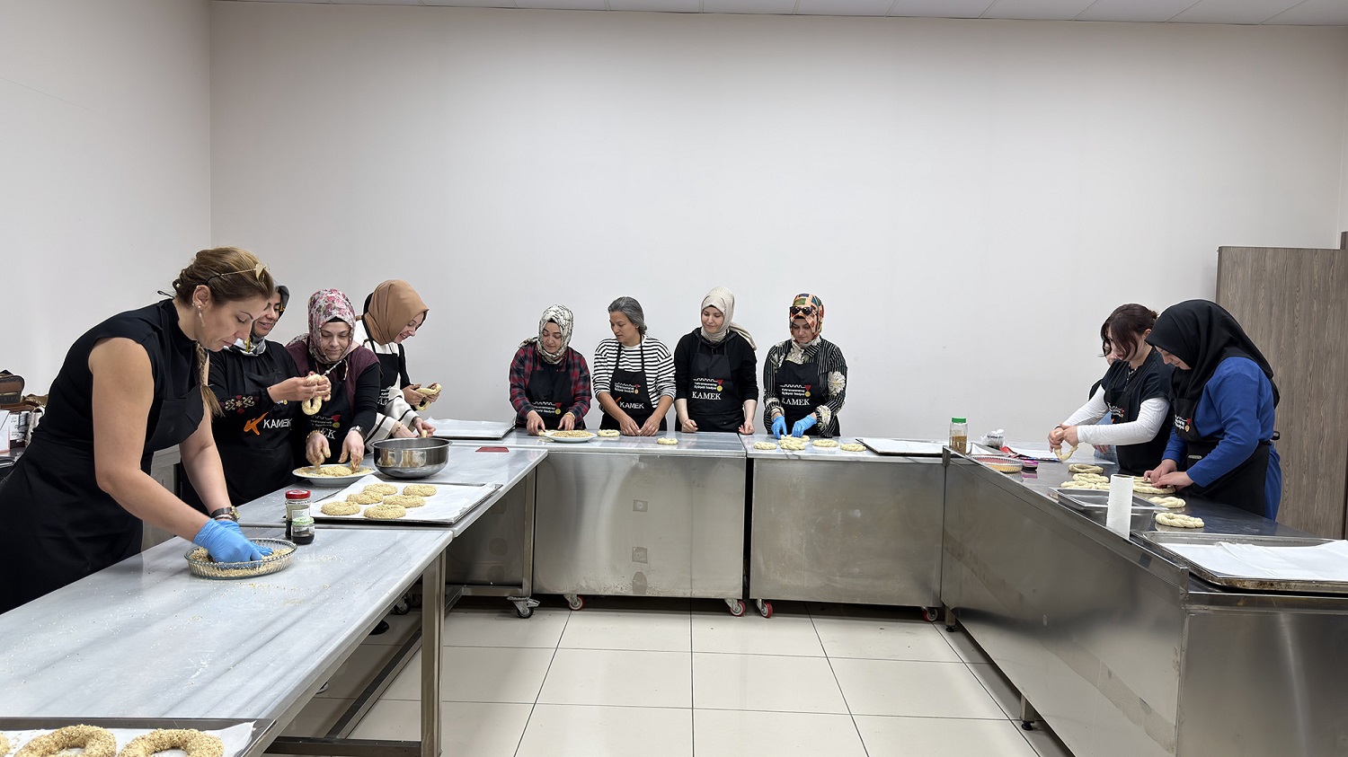 Kamek Pastacılık Kursu Kadınlara Yeni Kapılar Açıyor (3)