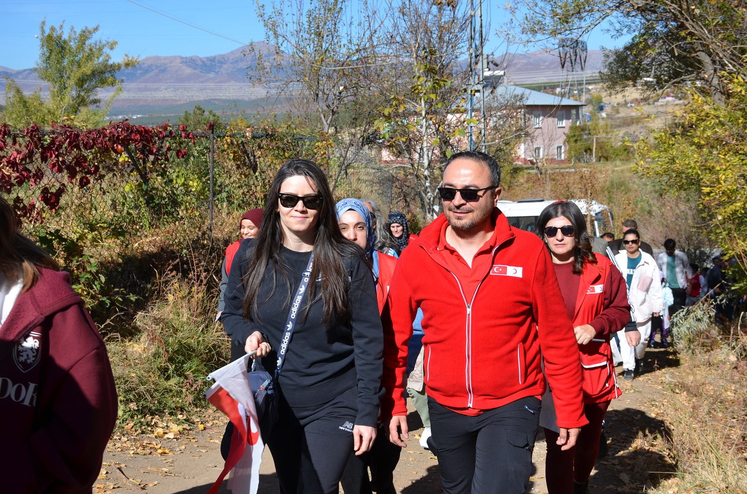 Kızılay Afşin Şubesi Doğa Yürüyüşü Etkinliği Düzenledi (10)
