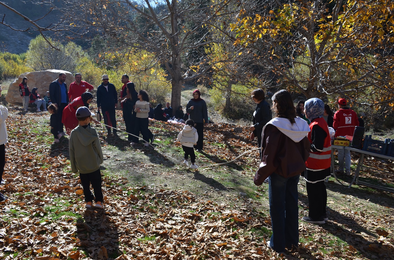 Kızılay Afşin Şubesi Doğa Yürüyüşü Etkinliği Düzenledi (15)