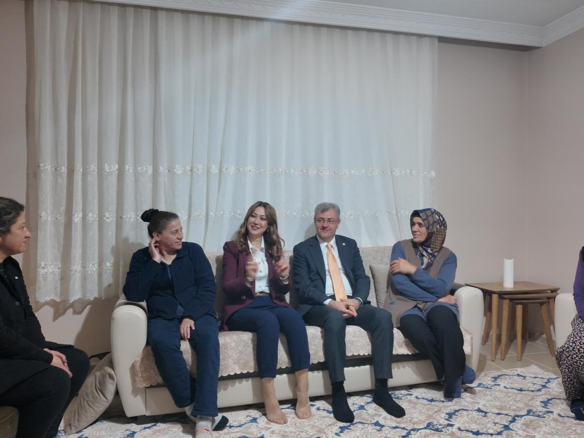 Mhp Heyeti Nurhak’ta Vatandaşlarla Buluştu3